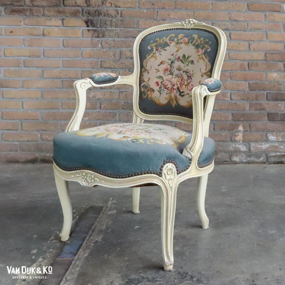 Louis XV fauteuil