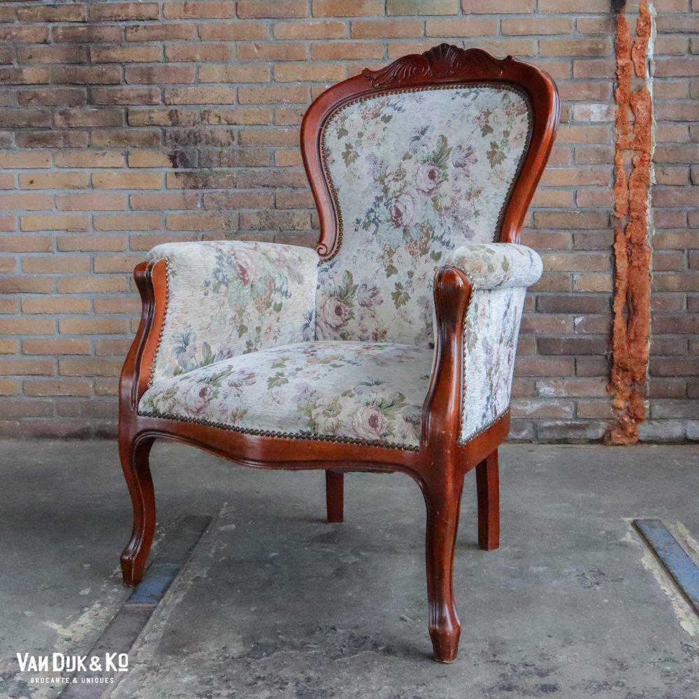 Louis XV fauteuil