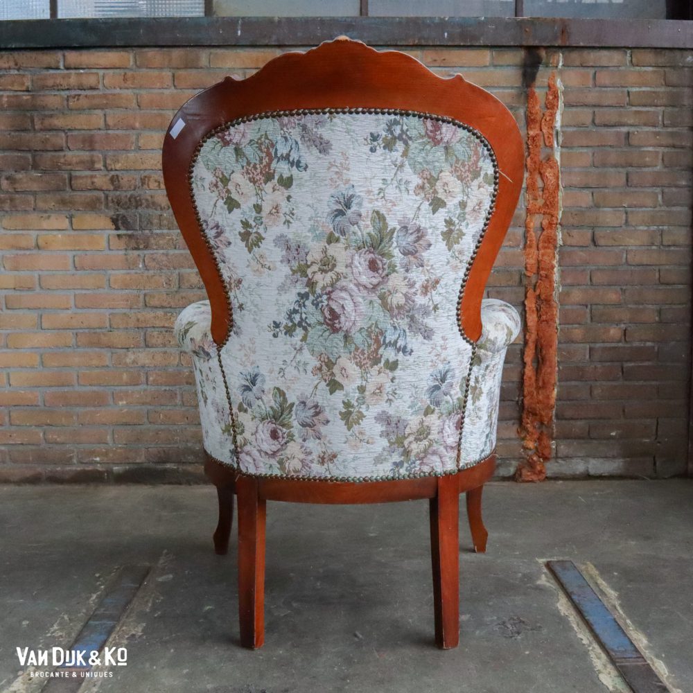 Louis XV fauteuil