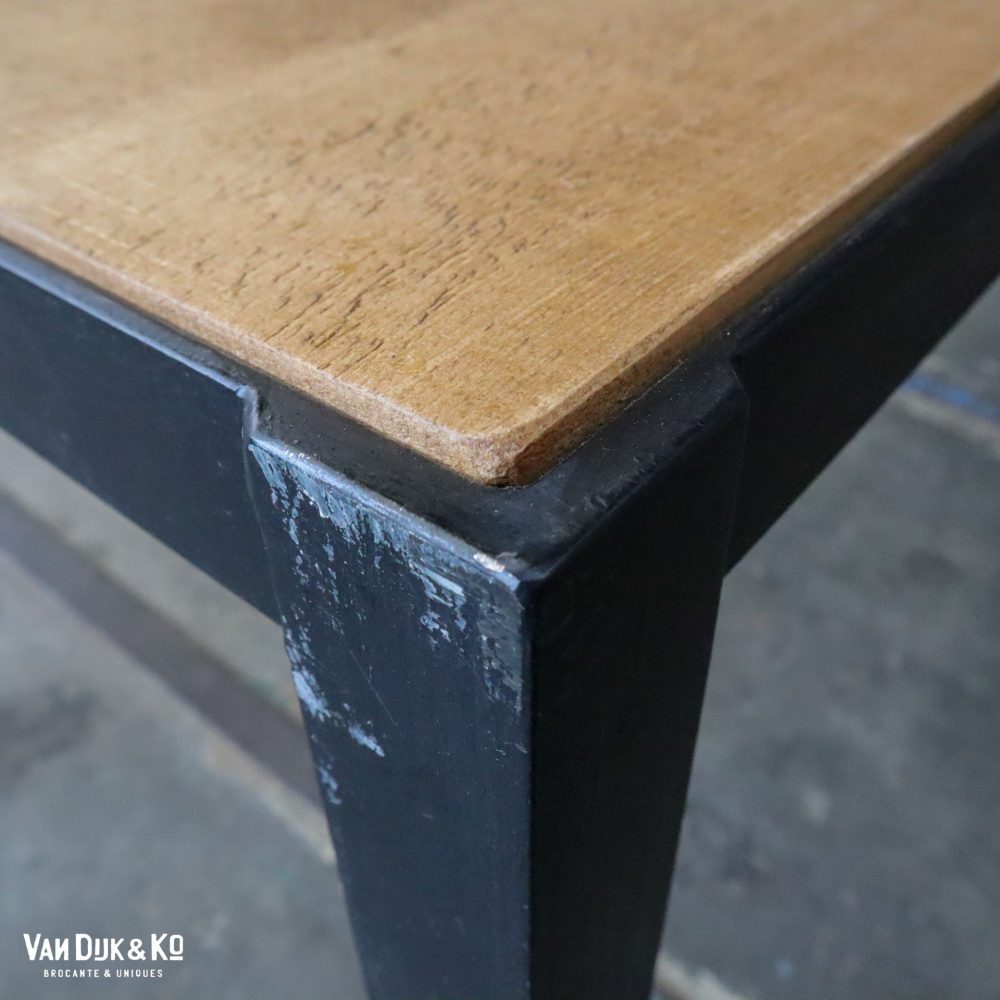 Industriële tafel