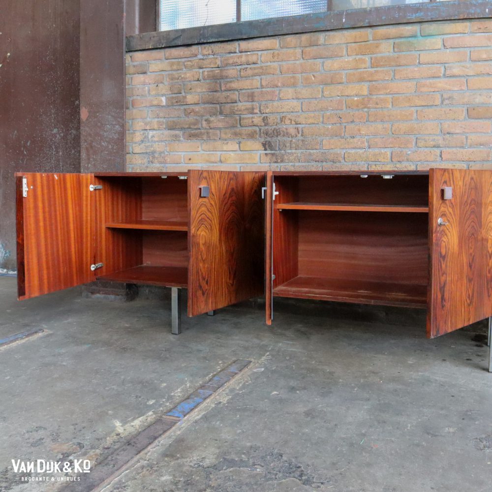 Vintage dressoir
