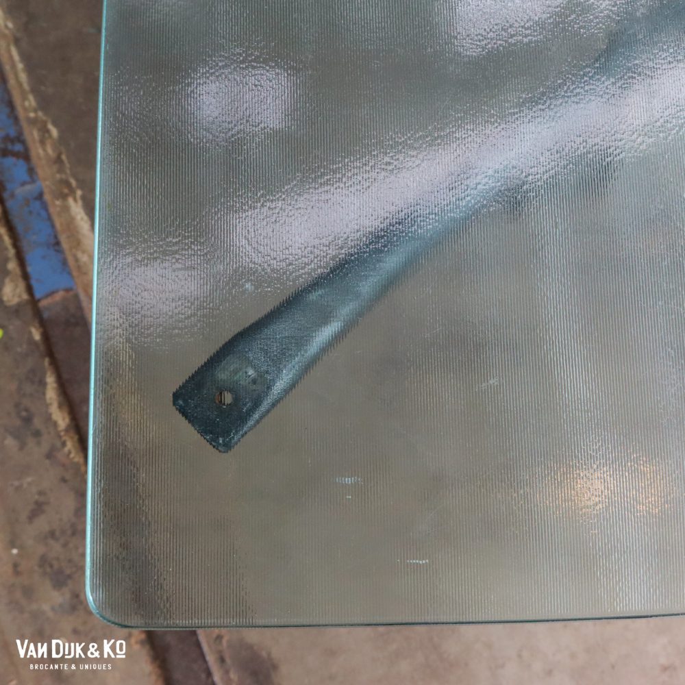 Glazen eettafel