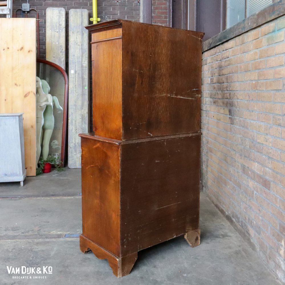 Houten ladekast buffetkast