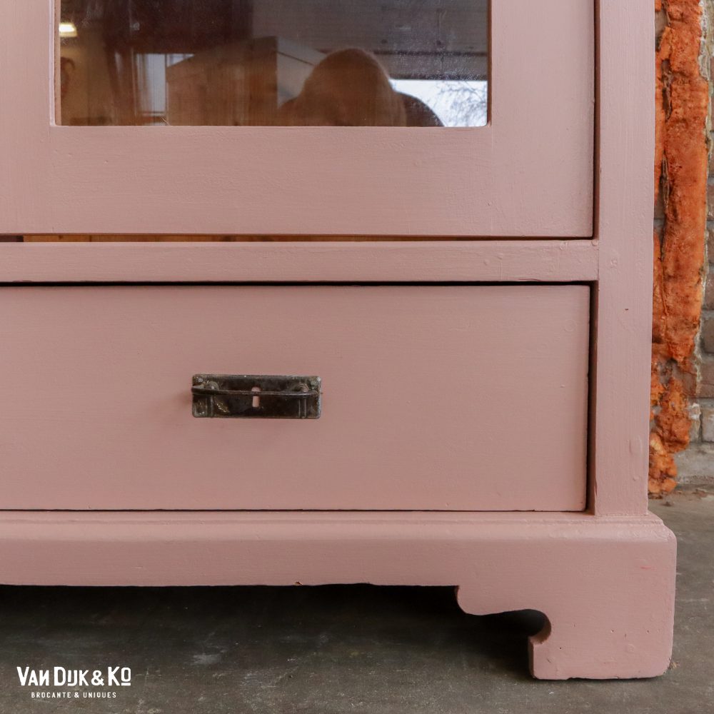 Brocante roze vitrinekast - Afbeelding 8