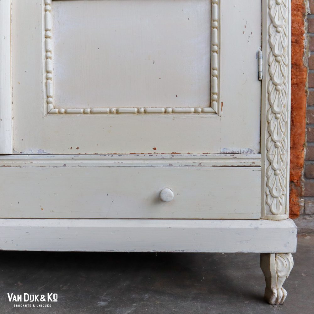 Brocante witte linnenkast - Afbeelding 9