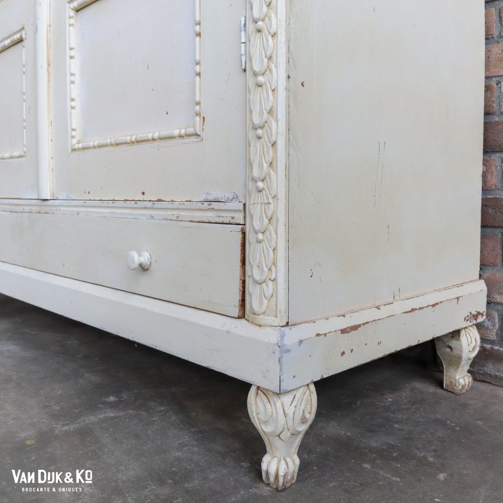 Brocante witte linnenkast - Afbeelding 8