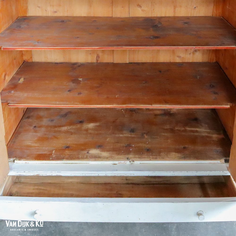 Brocante witte linnenkast - Afbeelding 7