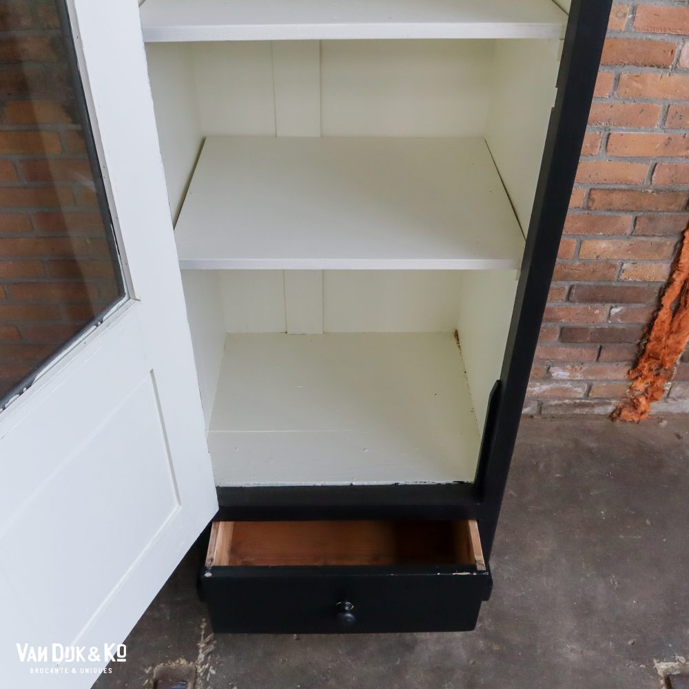 Zwarte eendeurs vitrinekast - Afbeelding 7