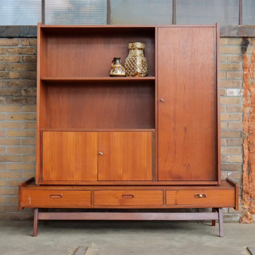Vintage design wandkast
