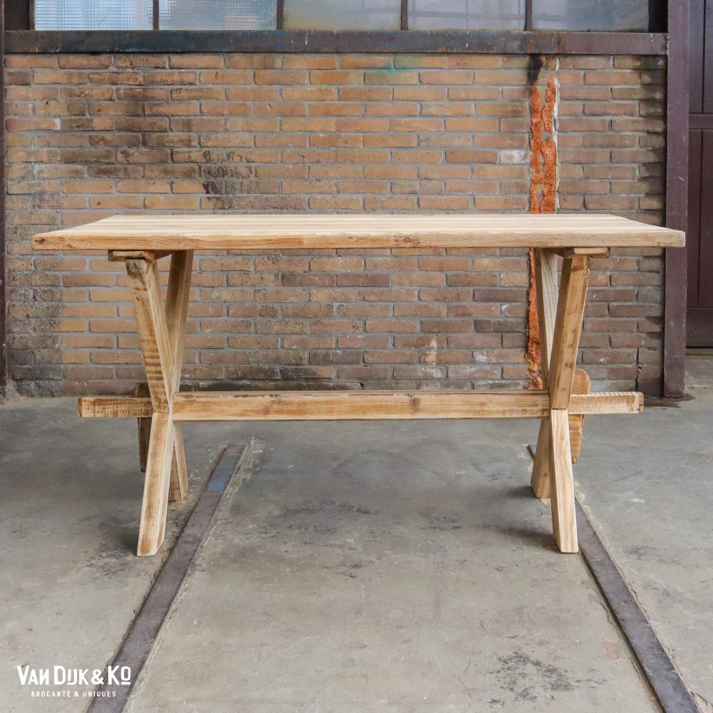 Houten kruispoot tafel - Afbeelding 2