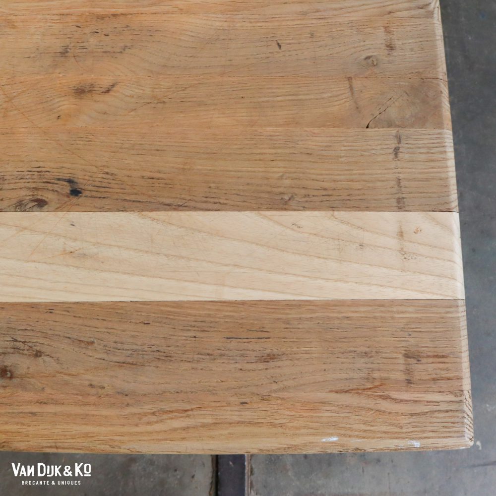 Houten kruispoot tafel - Afbeelding 5