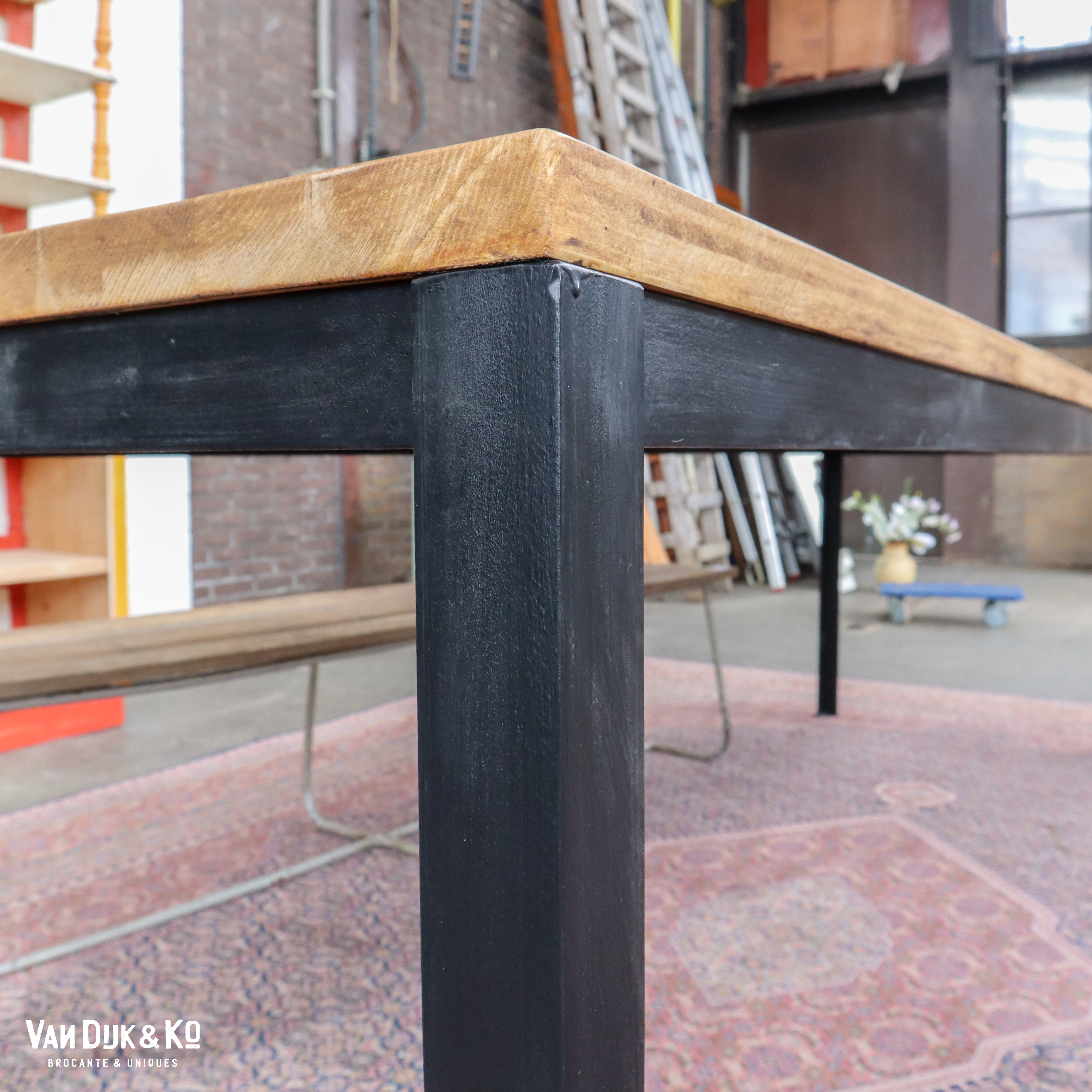 Industriële eettafel - Afbeelding 8