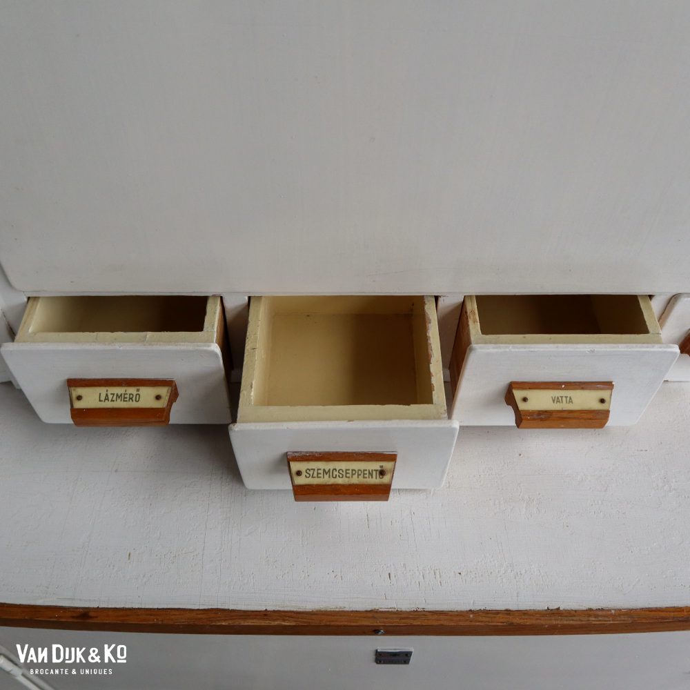 Witte apothekerskast - Afbeelding 6