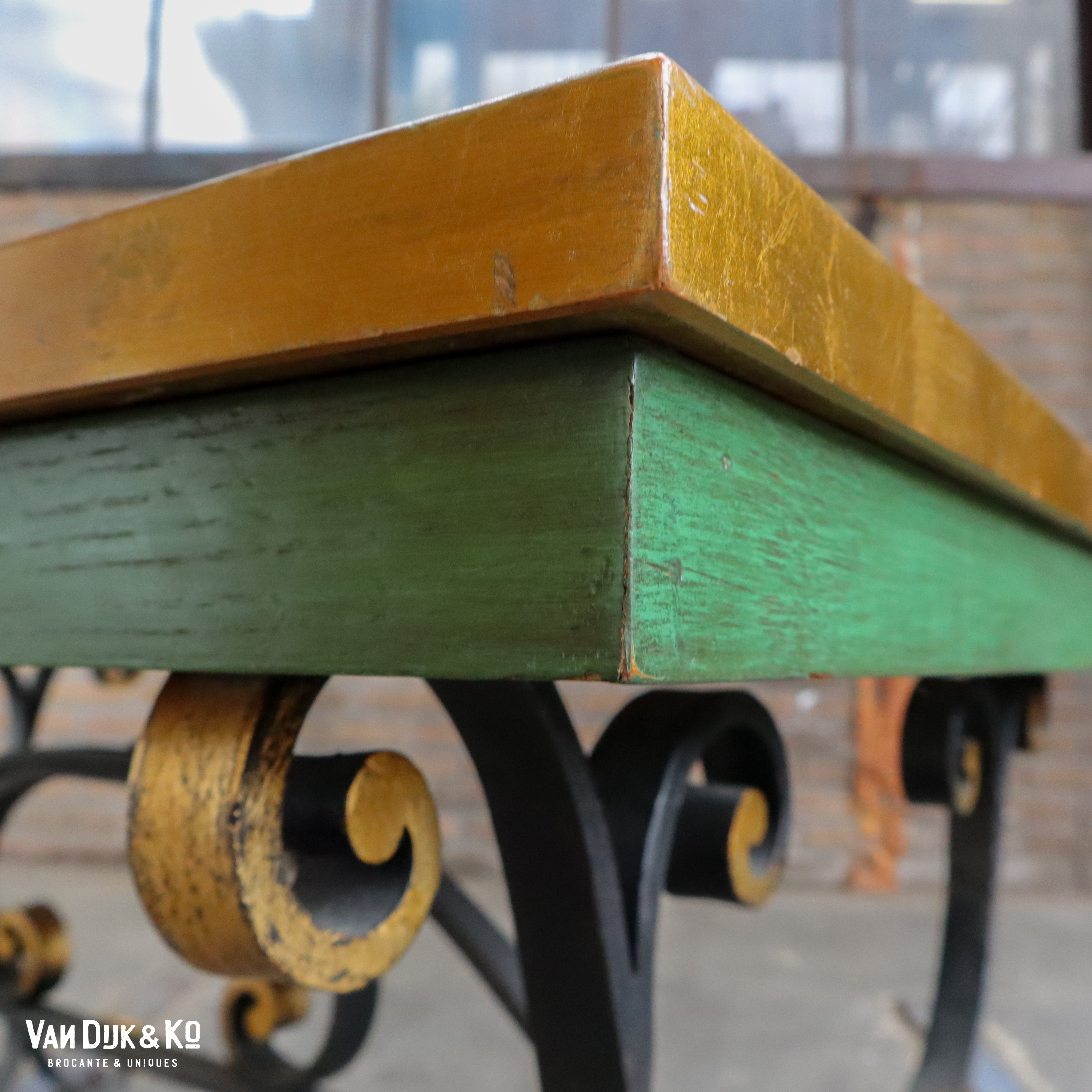Goud beschilderde salontafel - Afbeelding 5