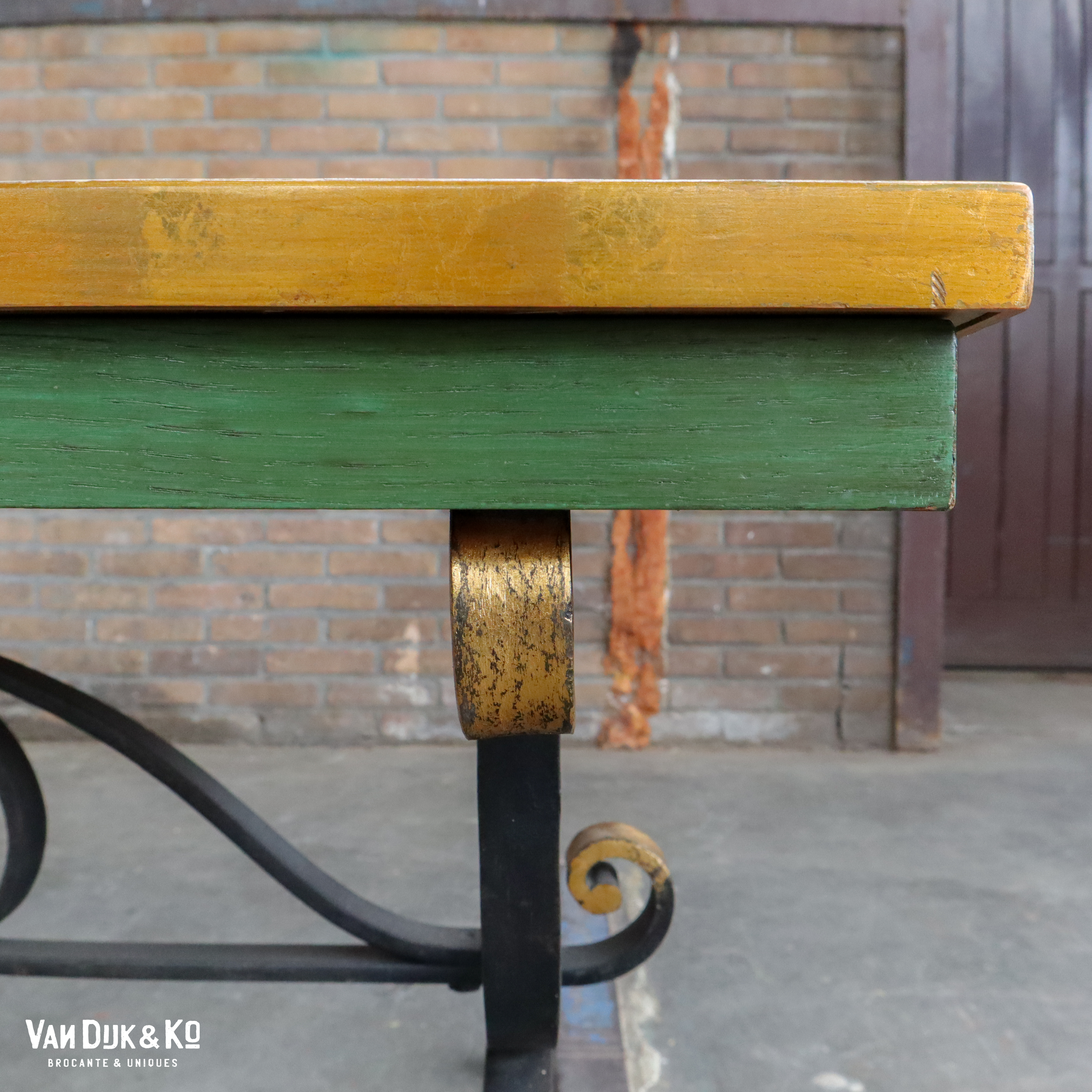 Goud beschilderde salontafel - Afbeelding 6