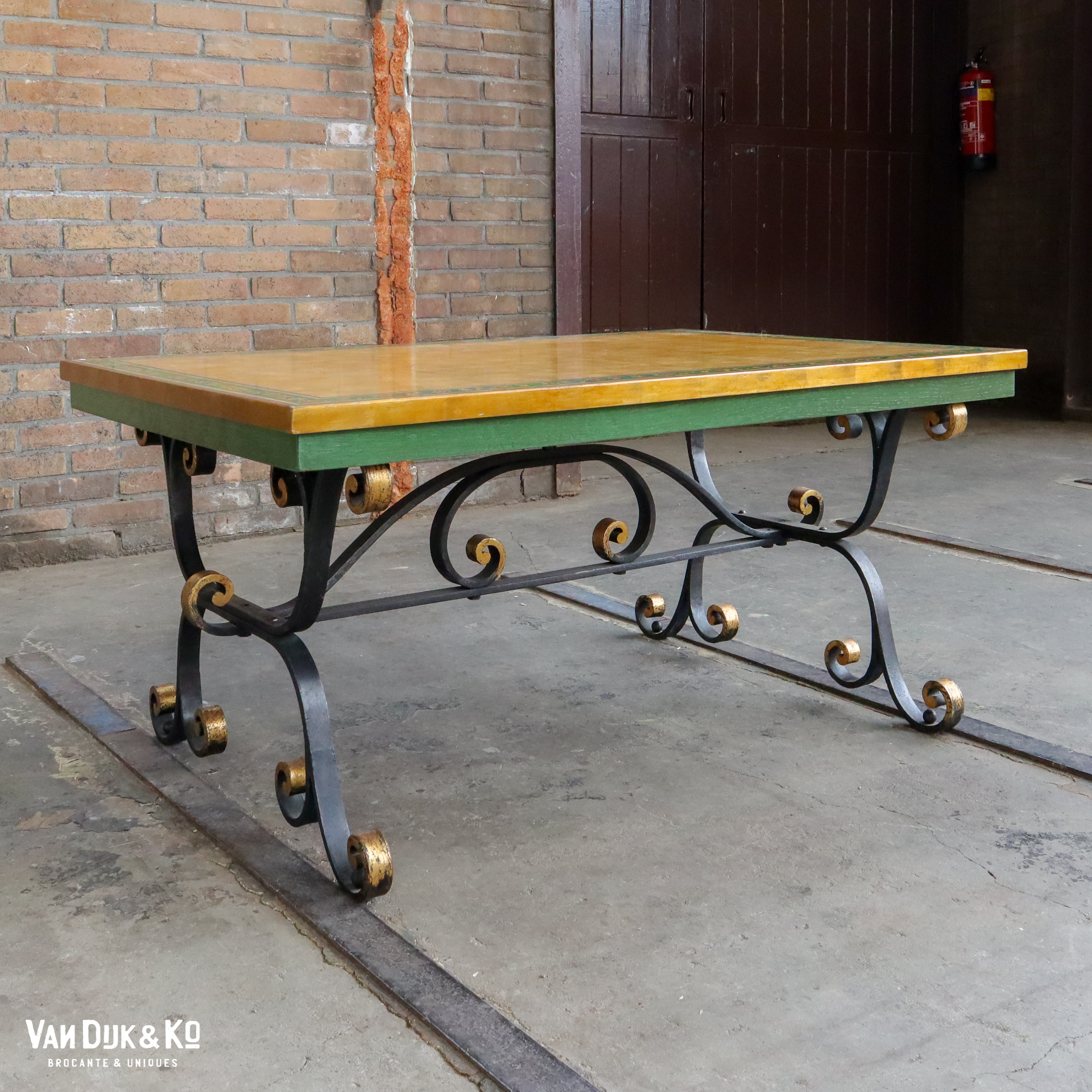 Goud beschilderde salontafel - Afbeelding 2