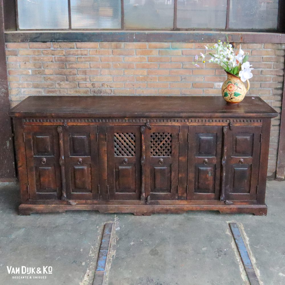 Robuust houten dressoir - Afbeelding 2