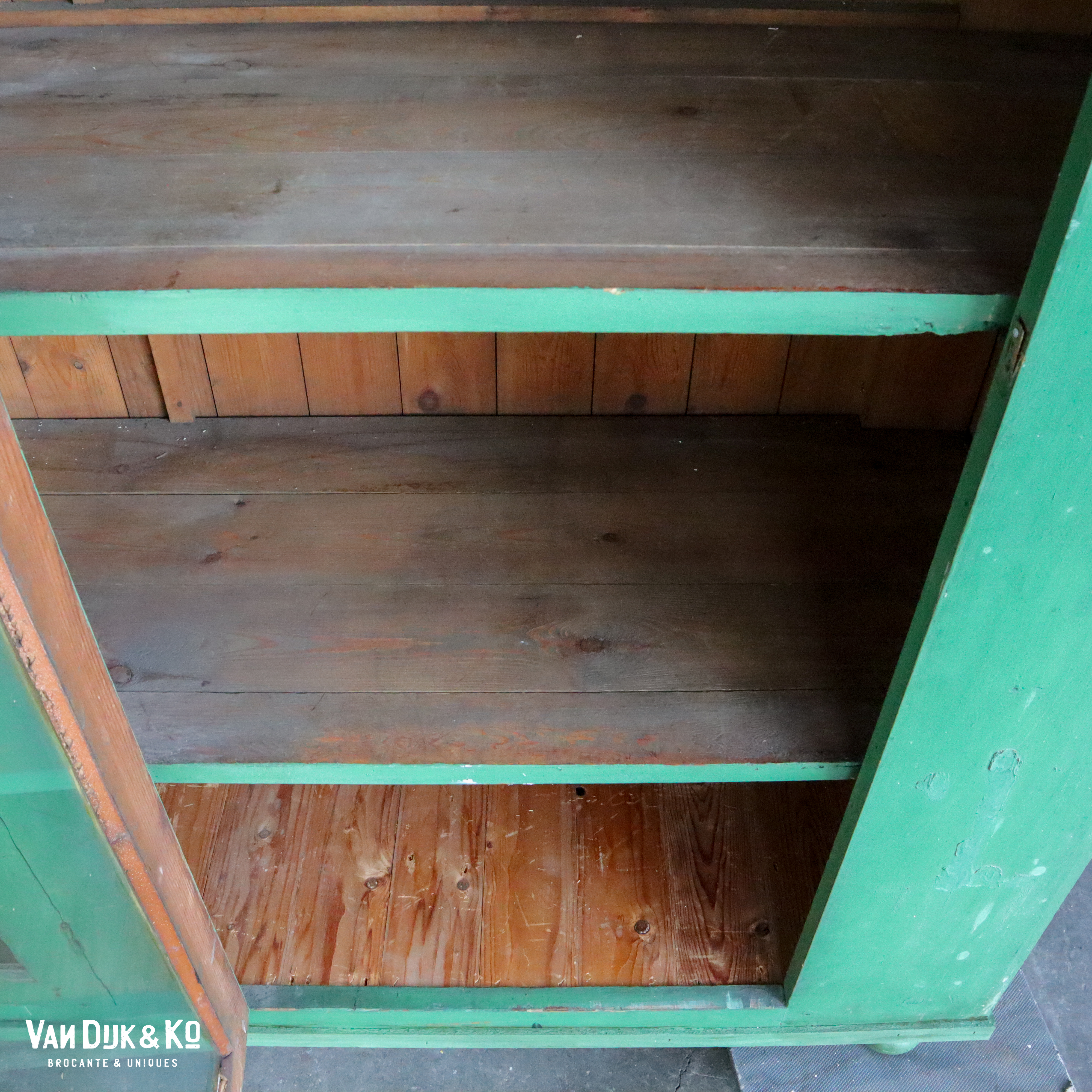 Vintage groene vitrinekast - Afbeelding 11