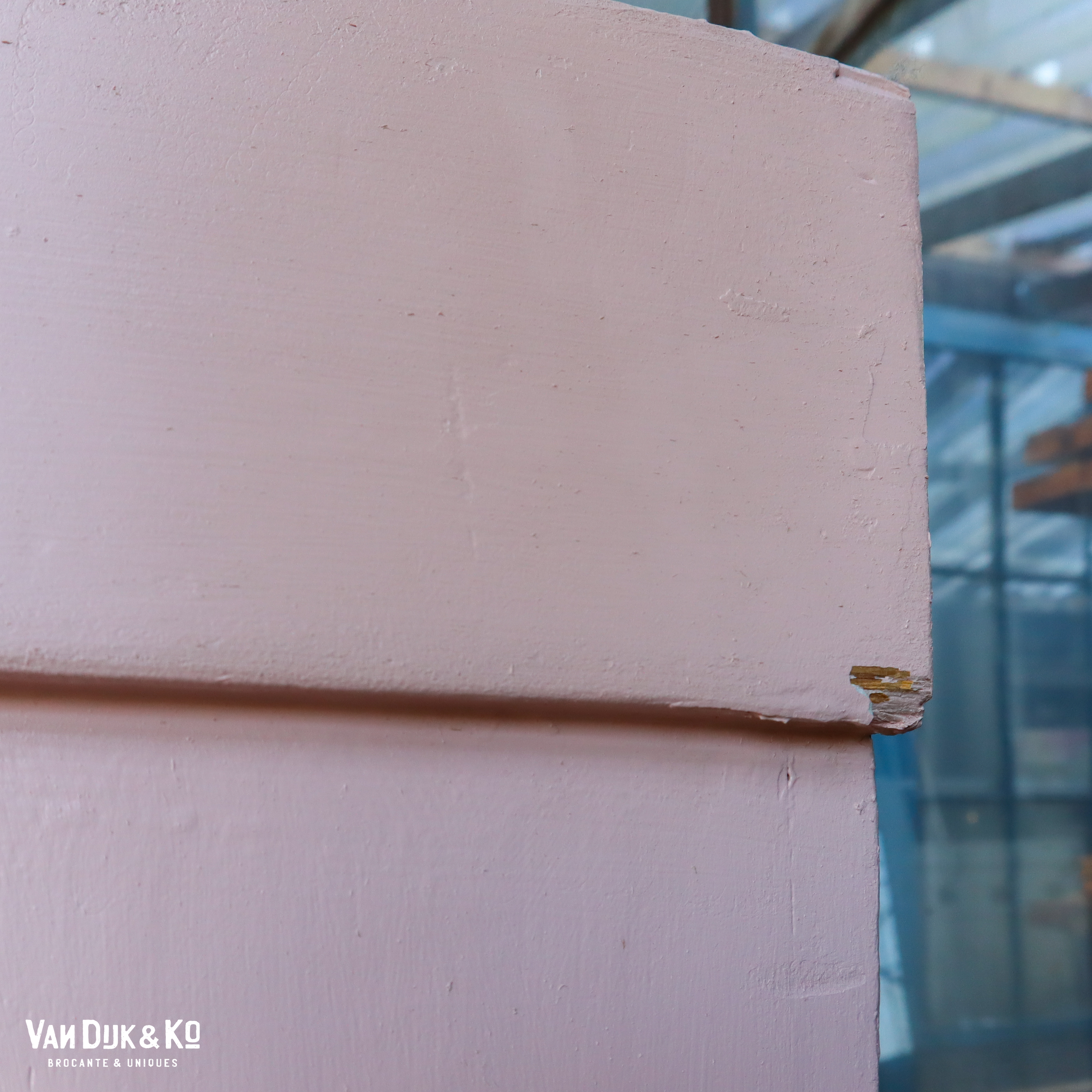 Roze eendeurs linnenkast - Afbeelding 9