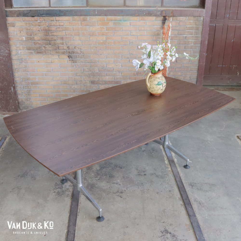 Vintage design tafel - Afbeelding 4