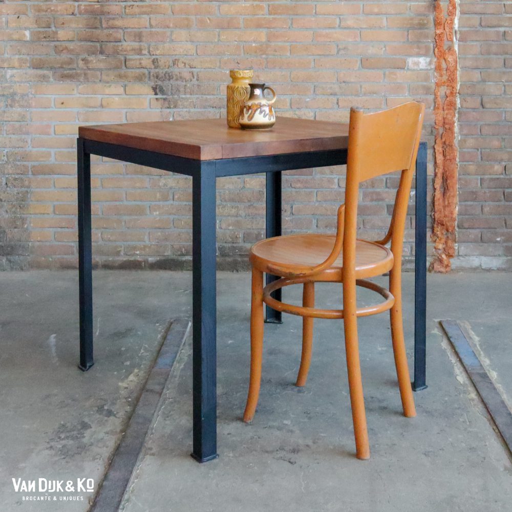 Industriële tafel