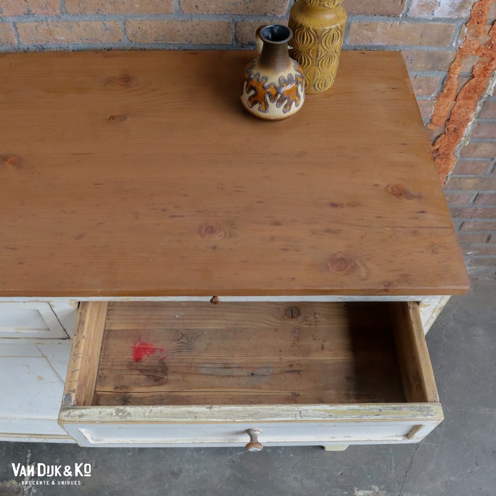 Brocante witte keukenkast - Afbeelding 9