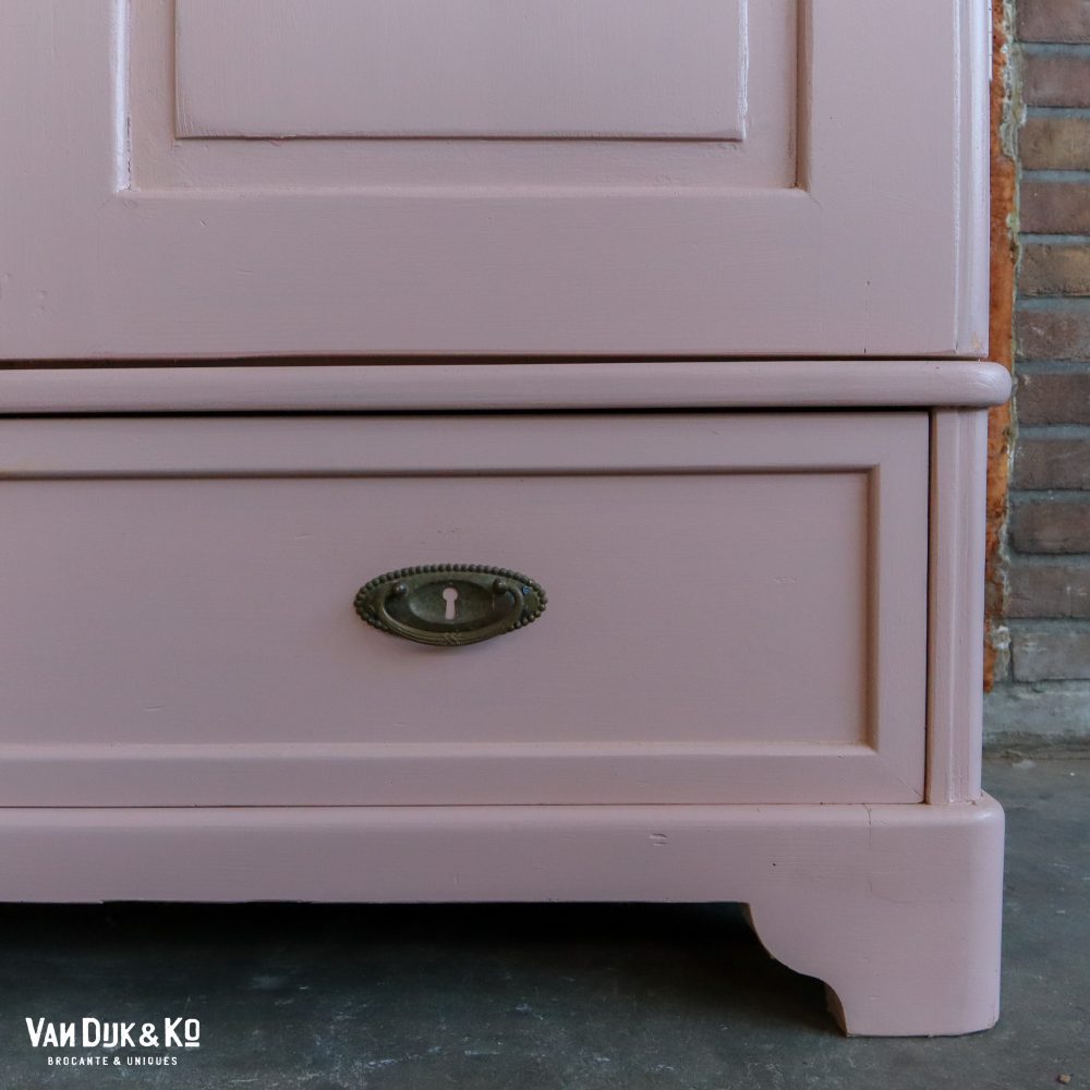 Brocante roze linnenkast - Afbeelding 9