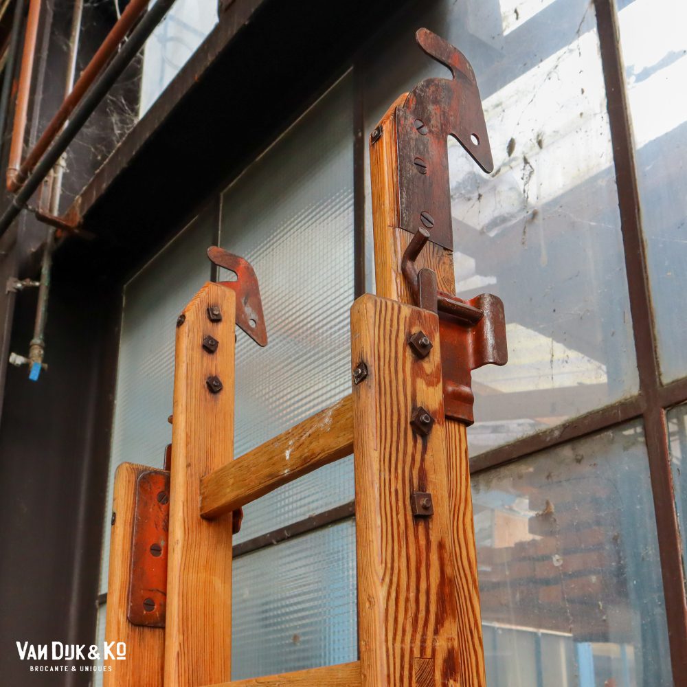 Vintage houten ladder - Afbeelding 3