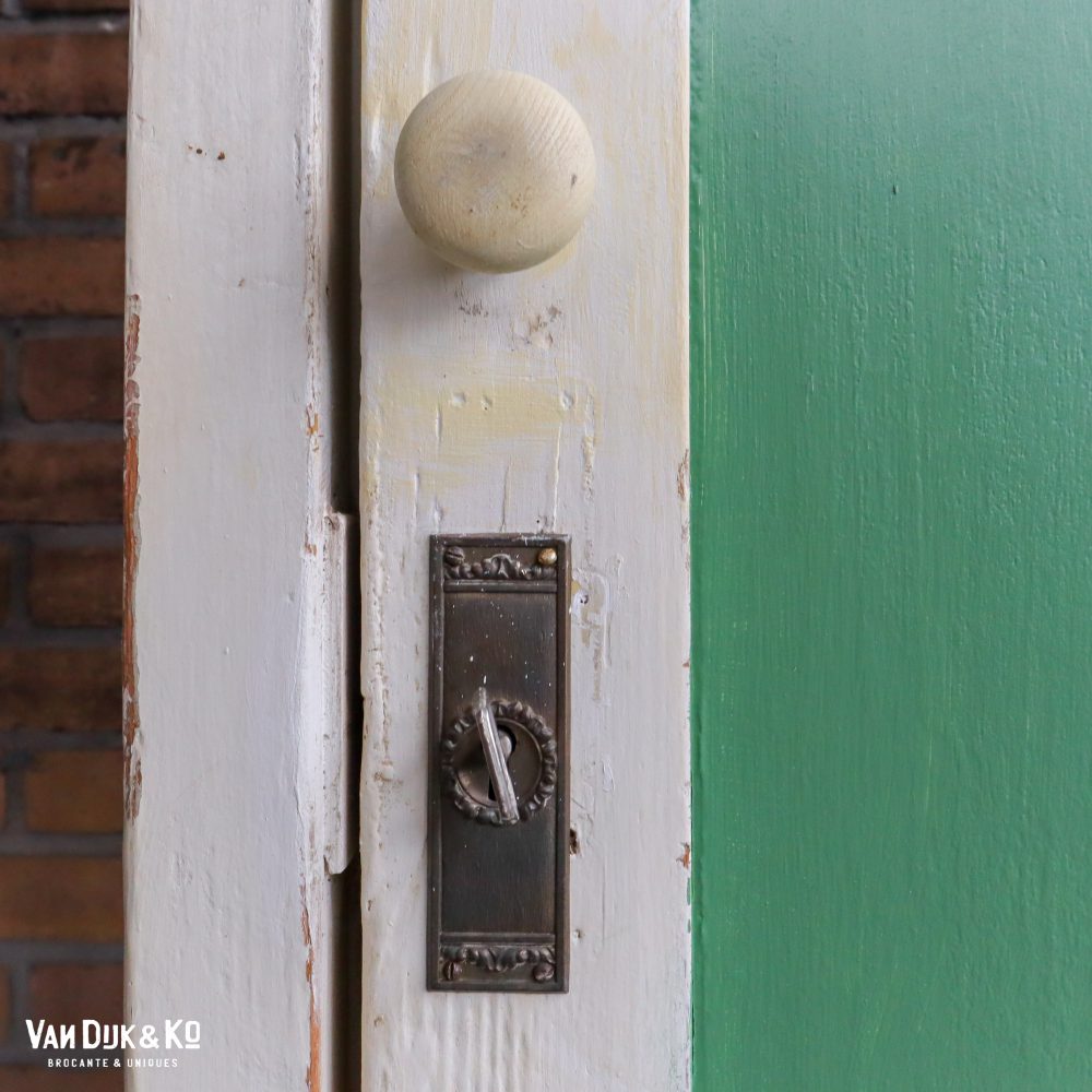 Groen-witte linnenkast - Afbeelding 8