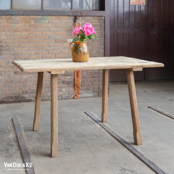 Houten slachttafel