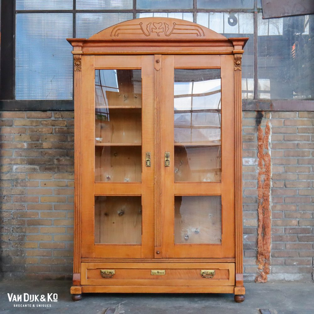 Brocante bruine vitrinekast - Afbeelding 3