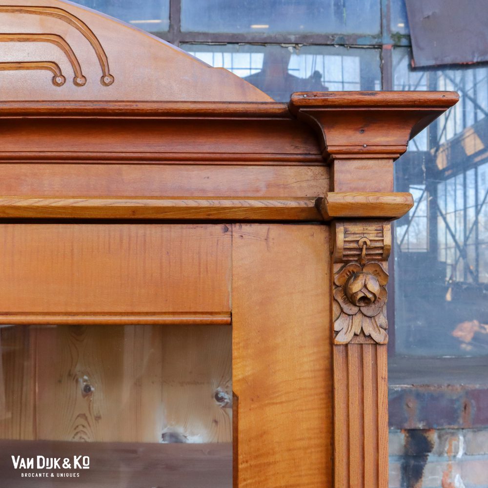 Brocante bruine vitrinekast - Afbeelding 5