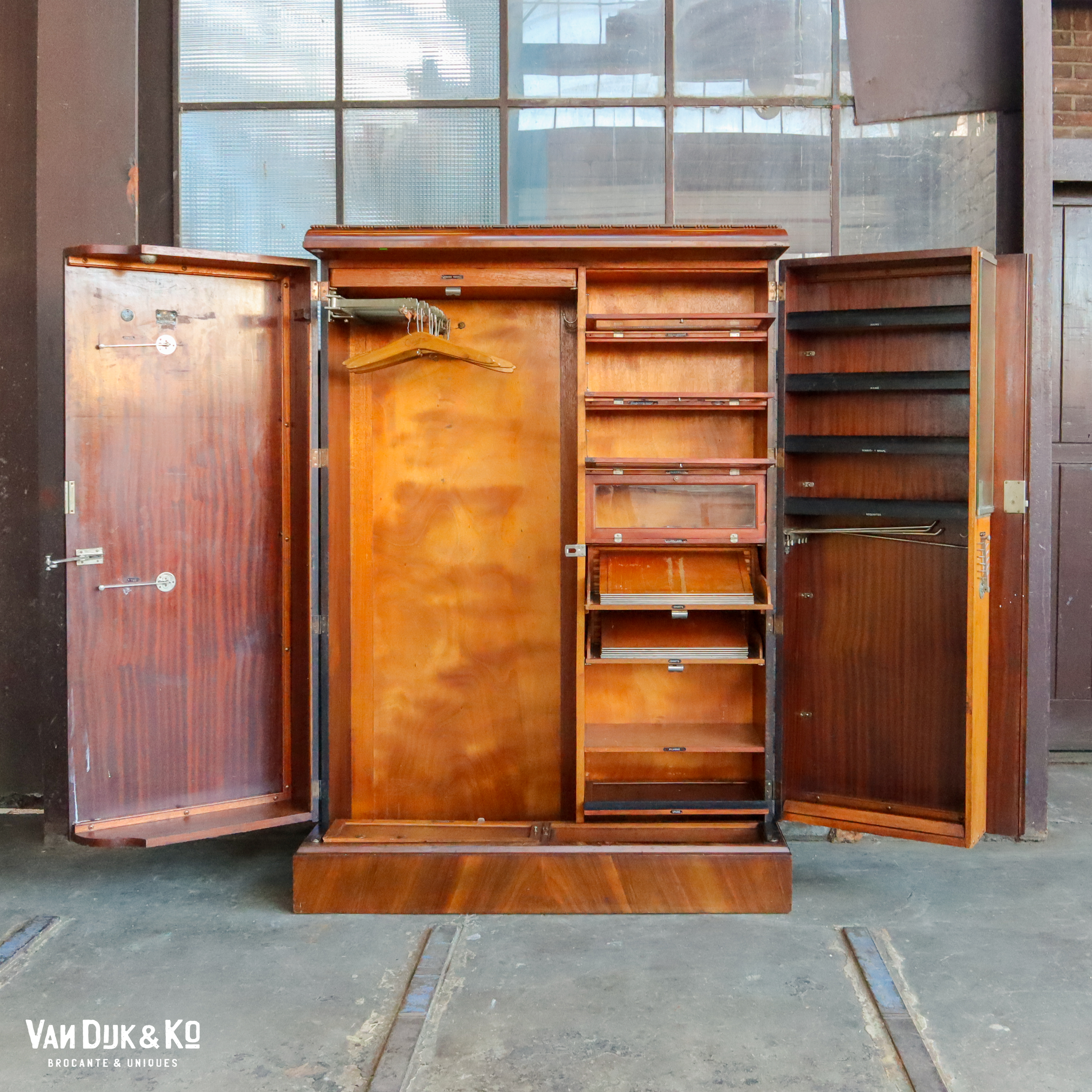 Vintage Art Deco kledingkast - Afbeelding 2