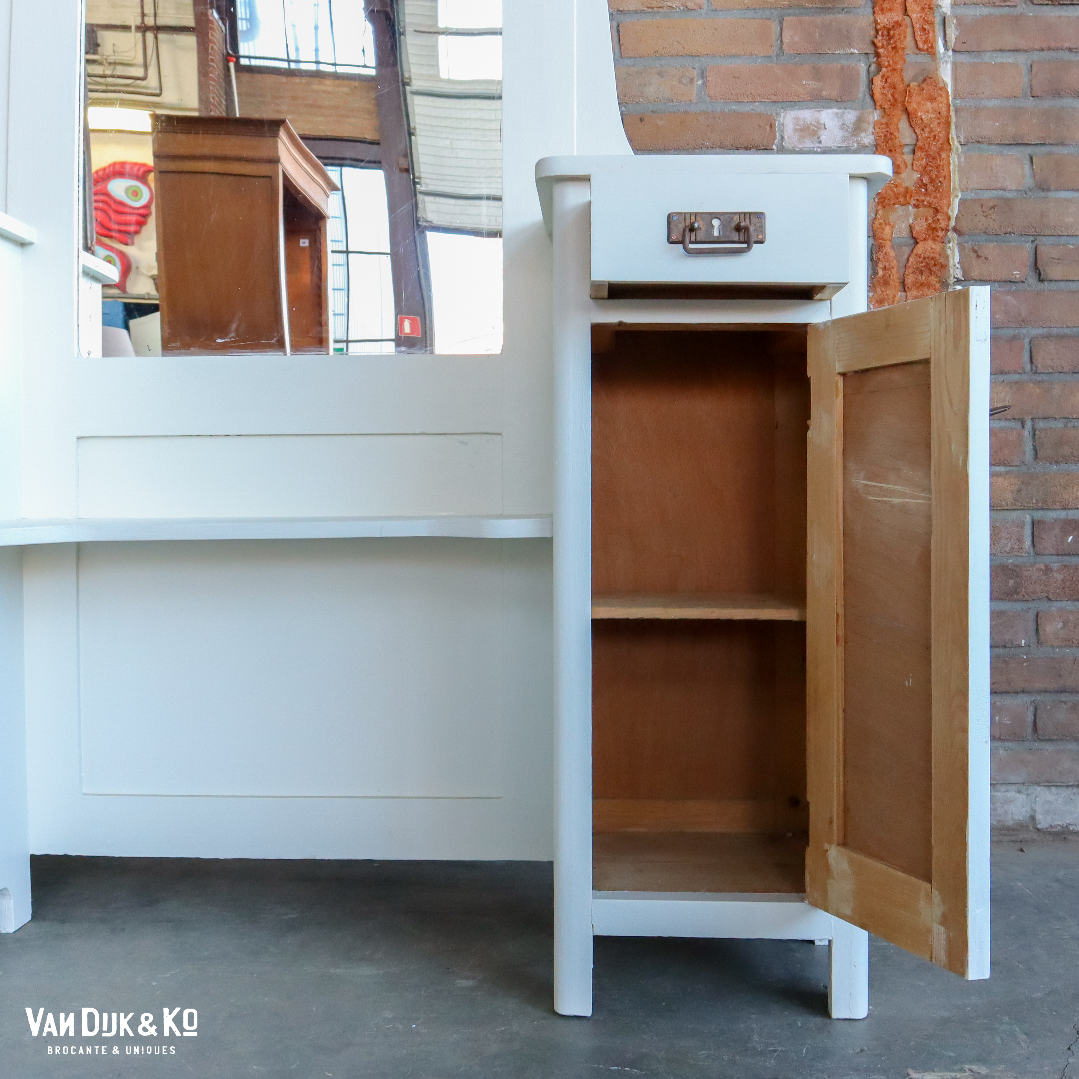 Brocante witte kaptafel - Afbeelding 4