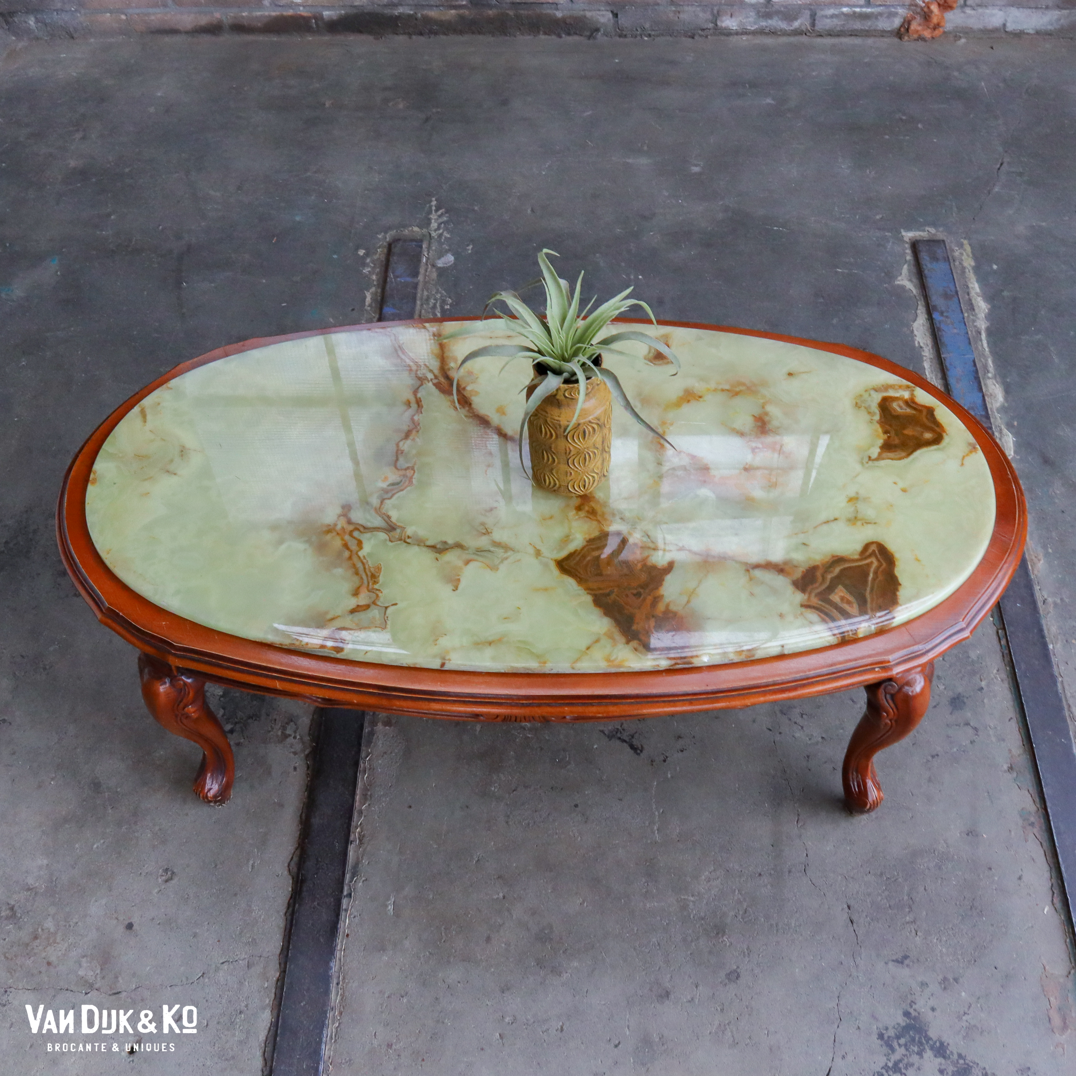 Houten salontafel met marmeren blad - Afbeelding 2