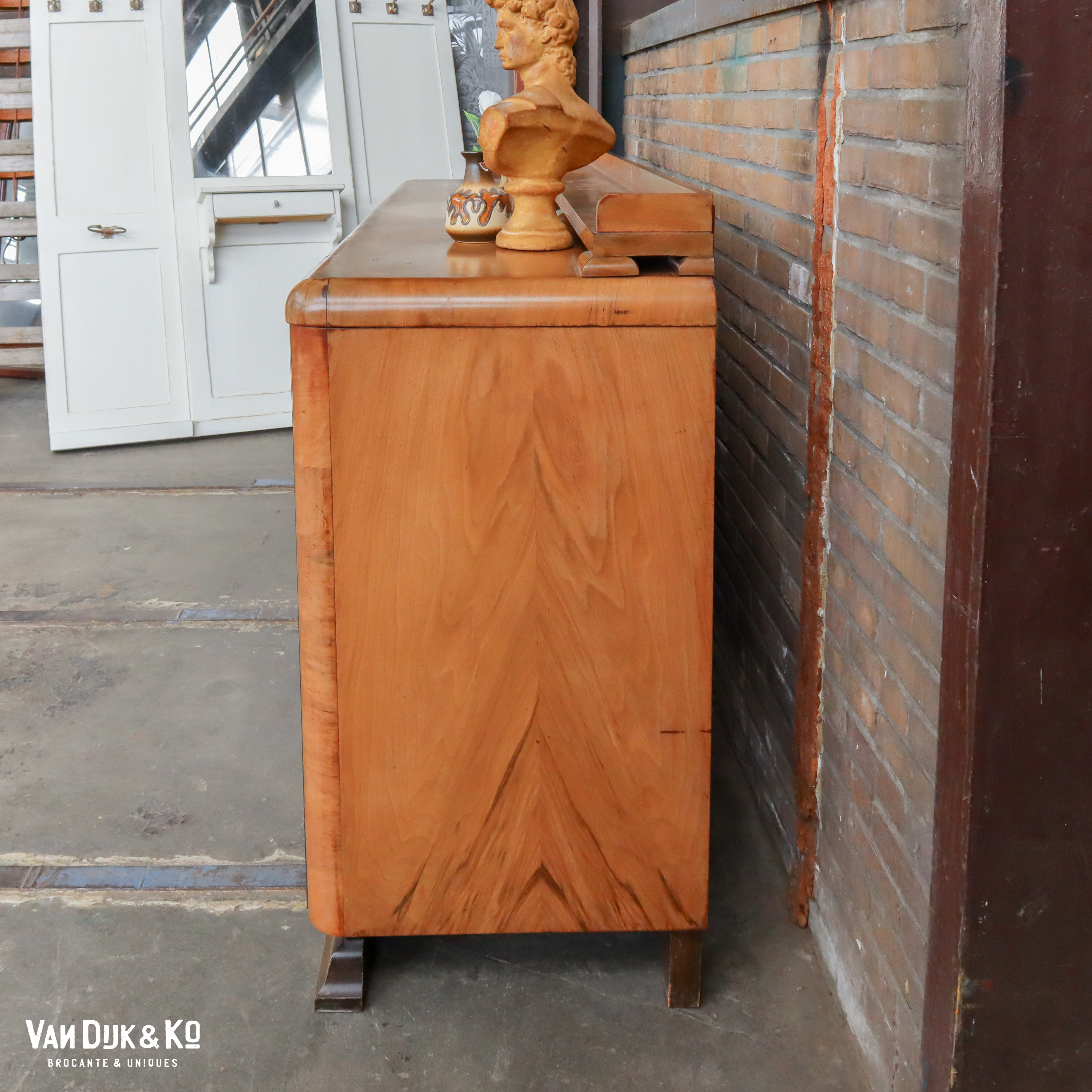 Vintage dressoir - Afbeelding 6