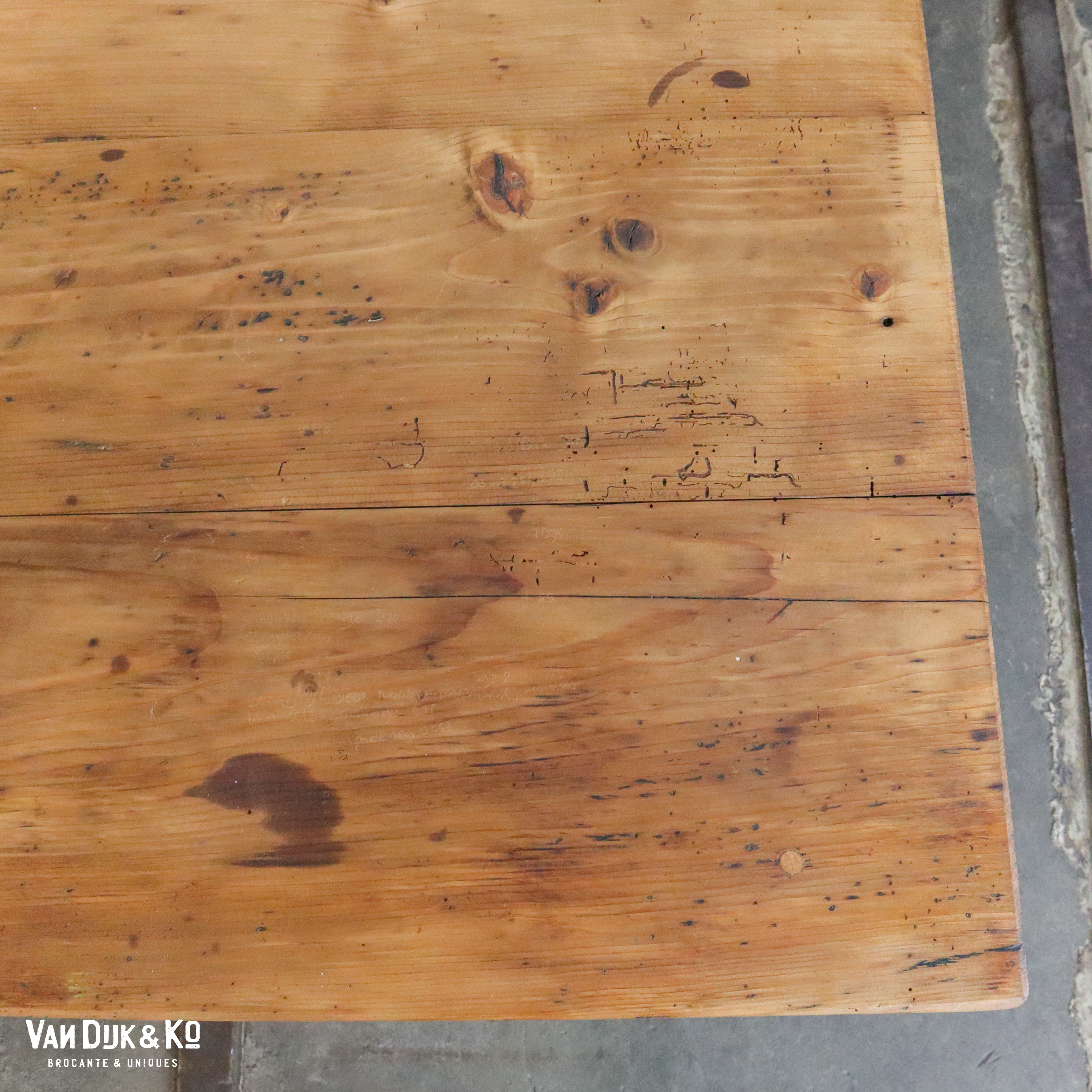 Upcycled eettafel - Afbeelding 4