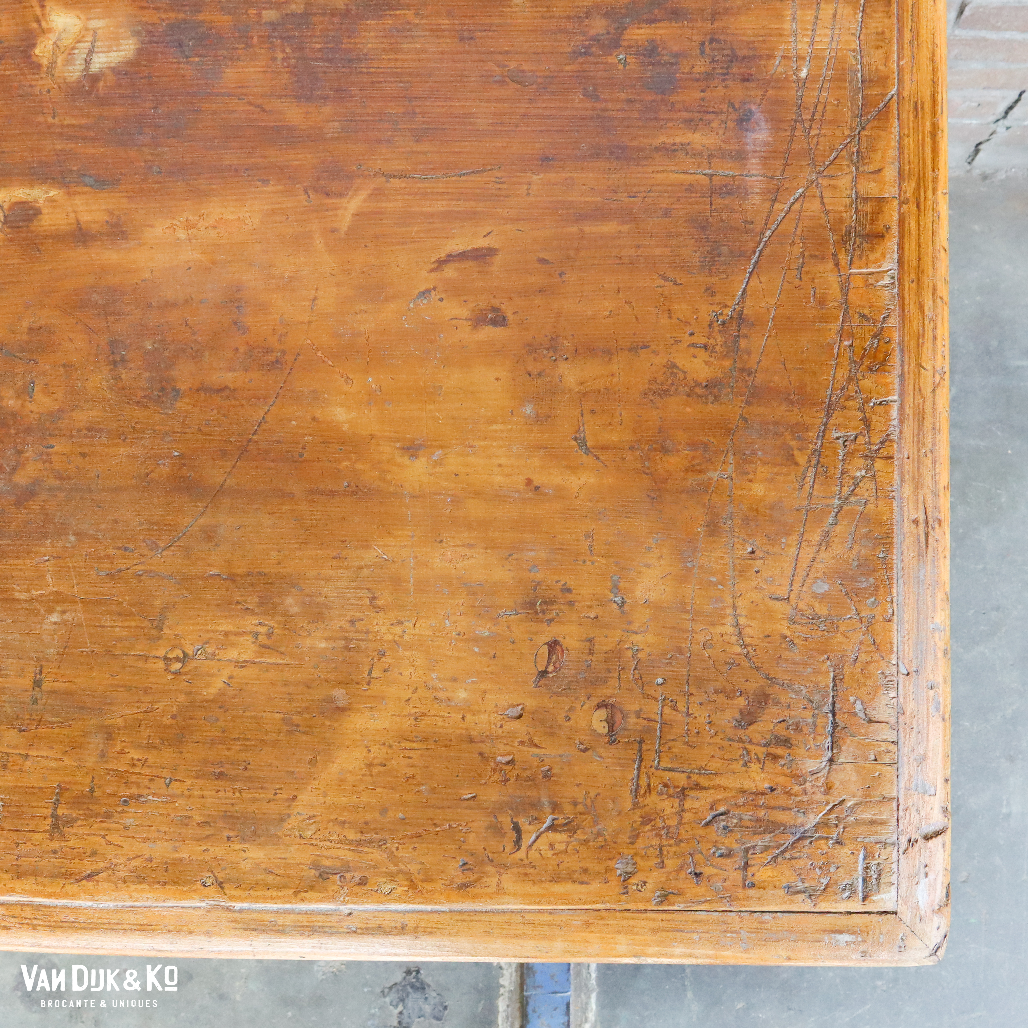 Robuust houten dressoir - Afbeelding 11