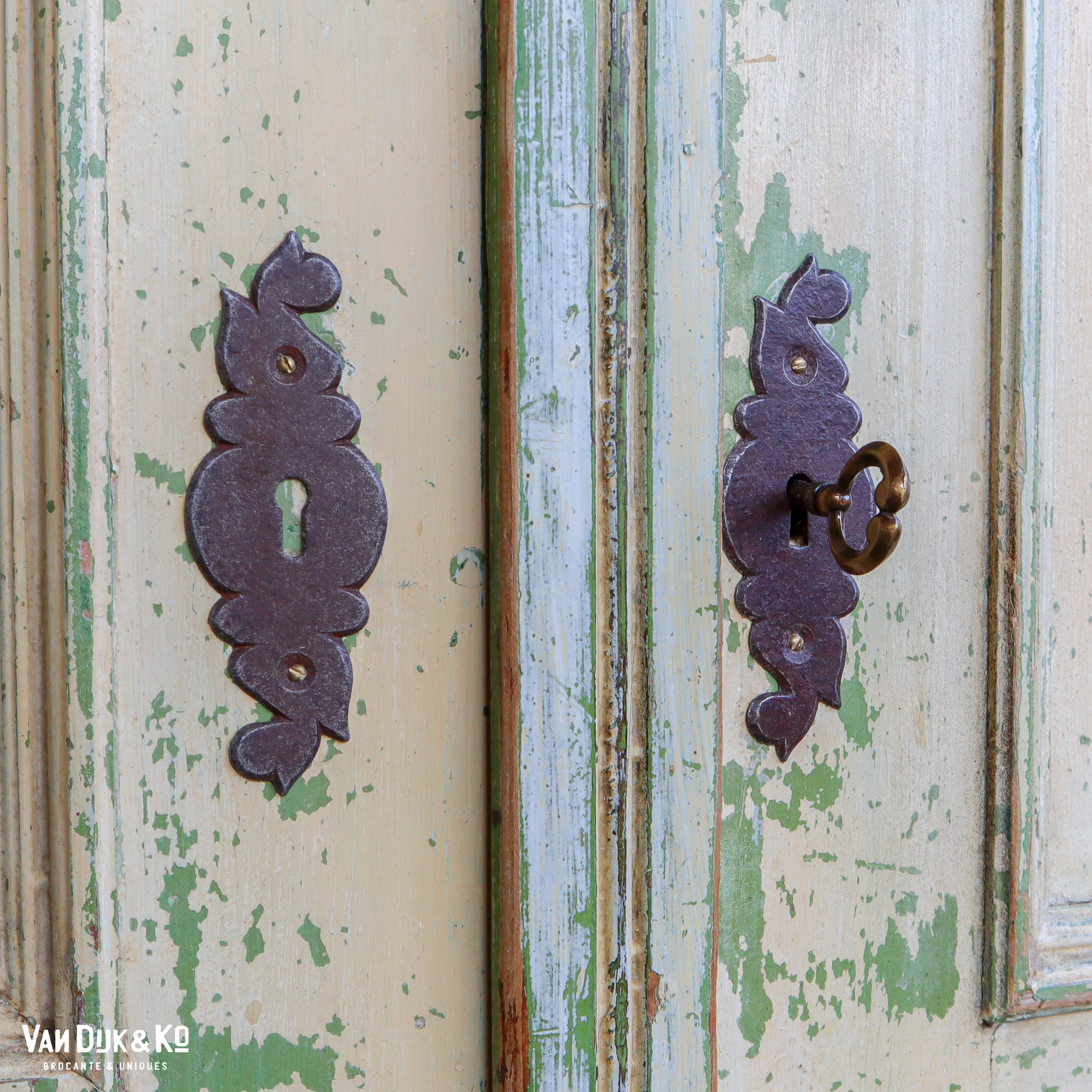 Brocante tweedeurs kast - Afbeelding 9