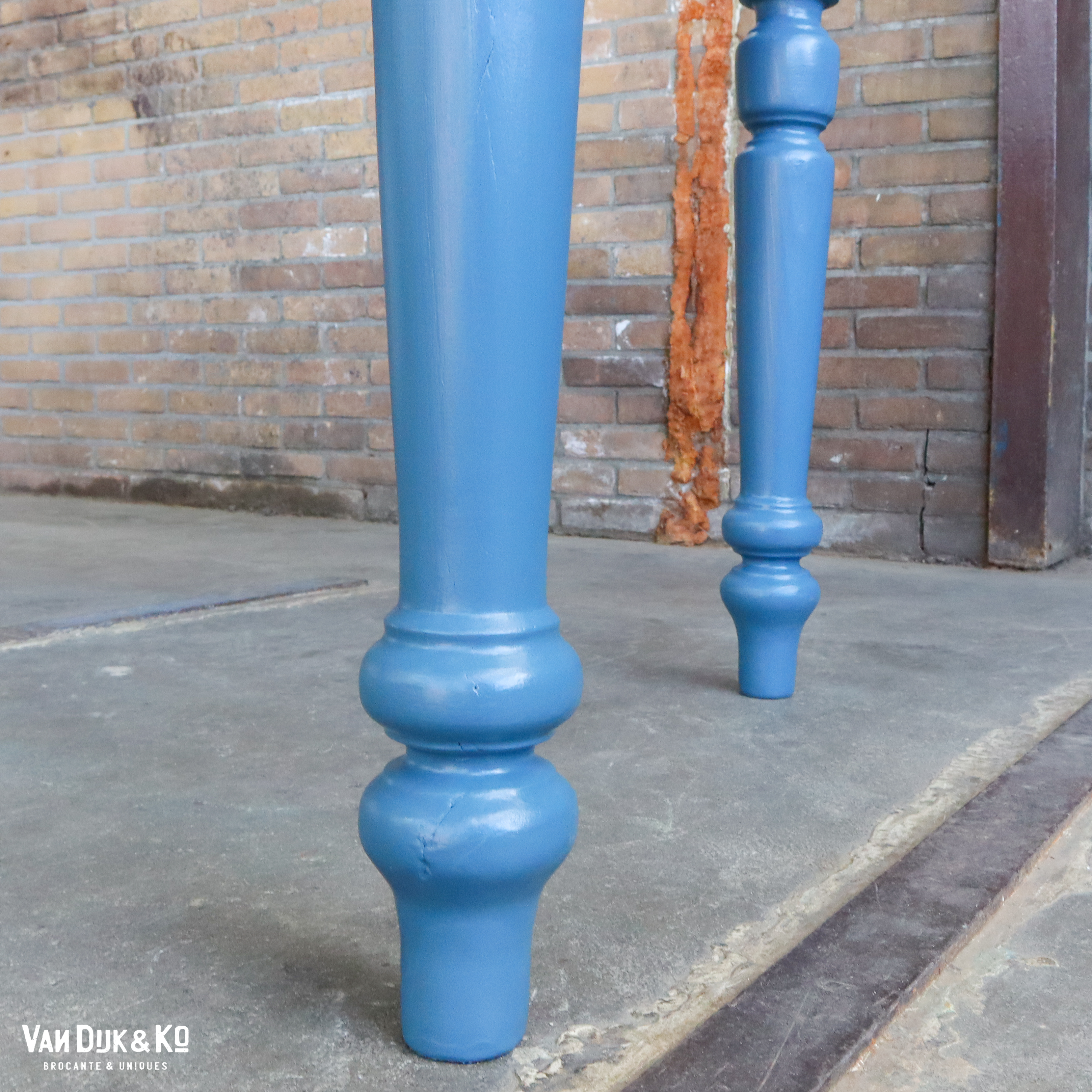 Houten tafel - Afbeelding 7
