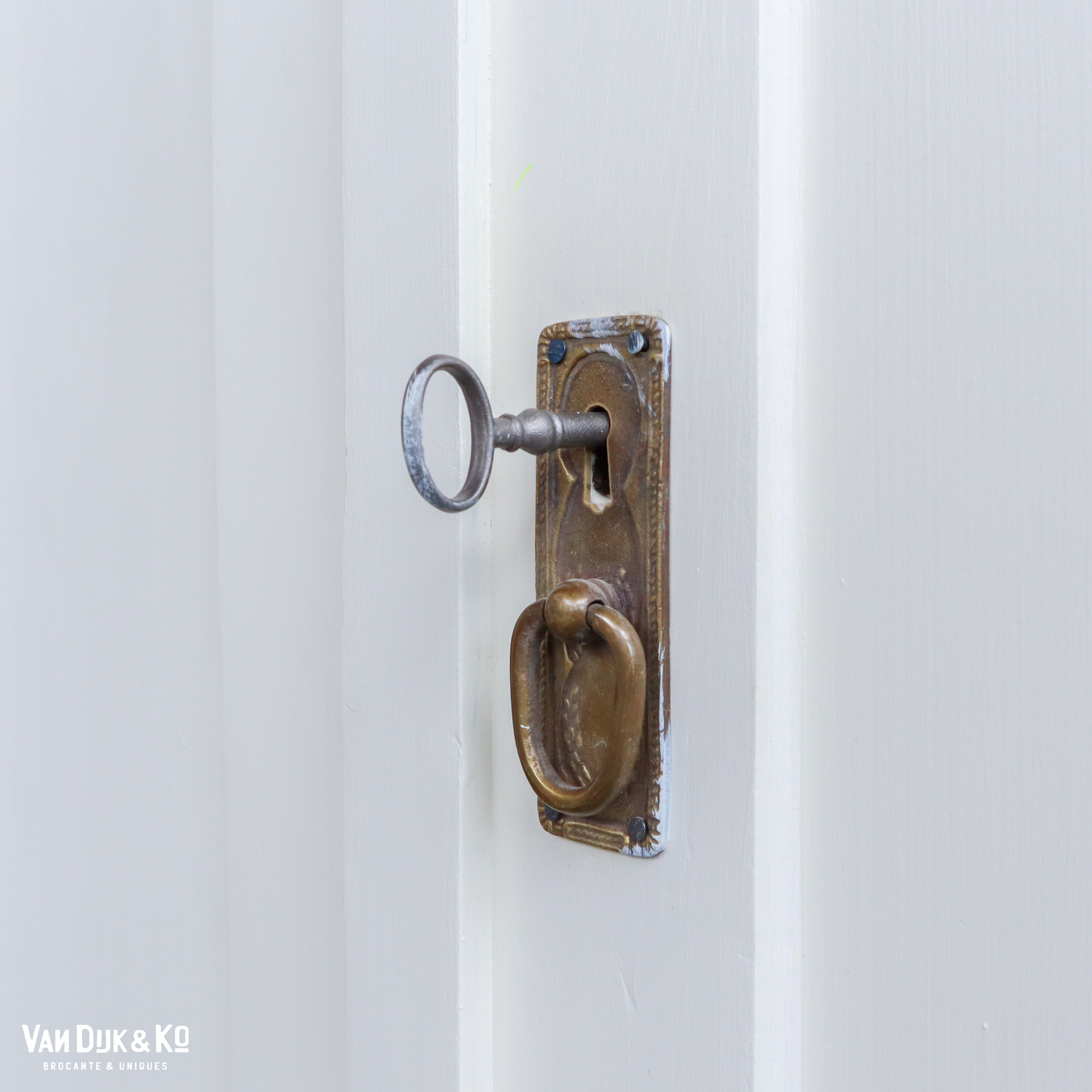 Witte vitrinekast - Afbeelding 8