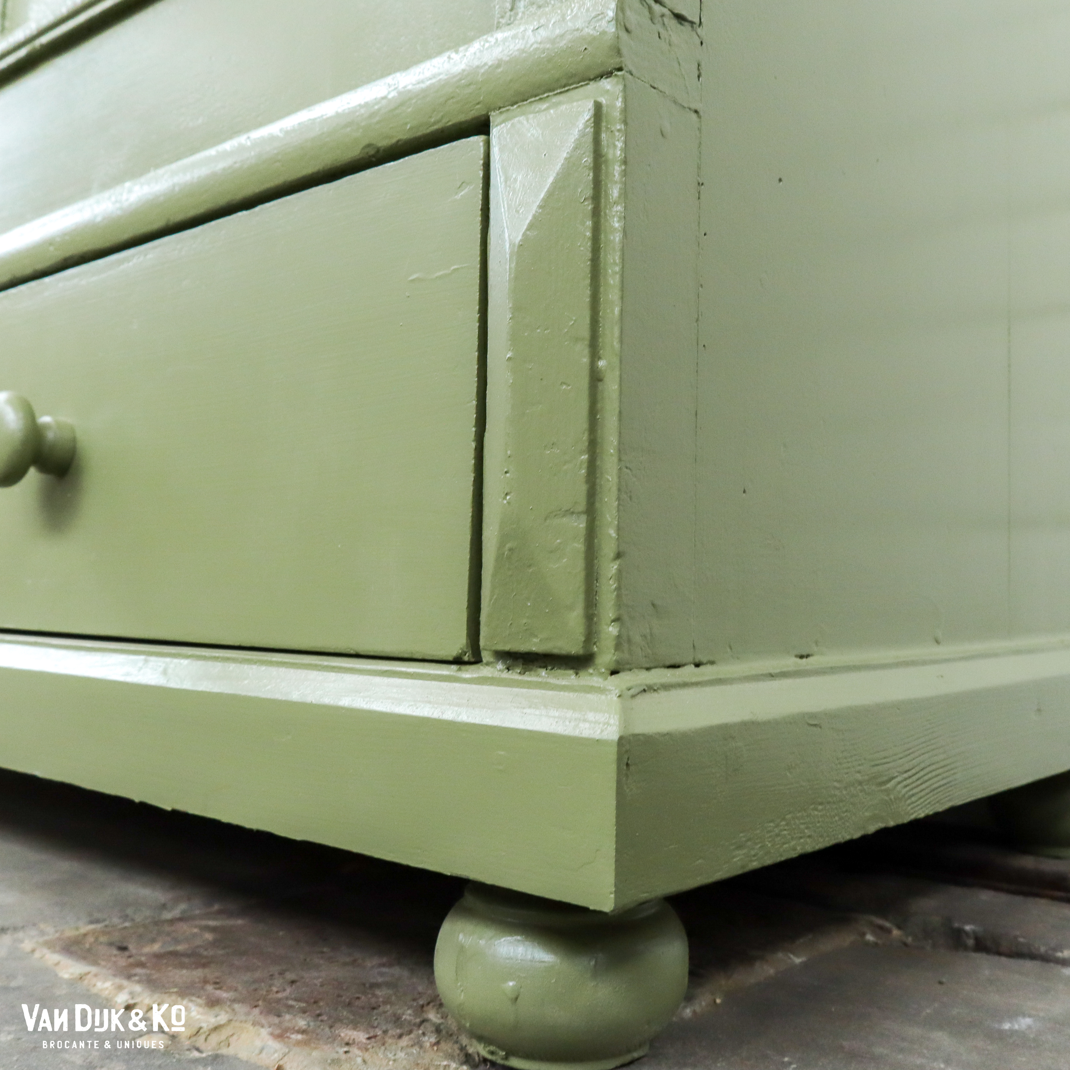Mosgroene tweedeurs kast - Afbeelding 11