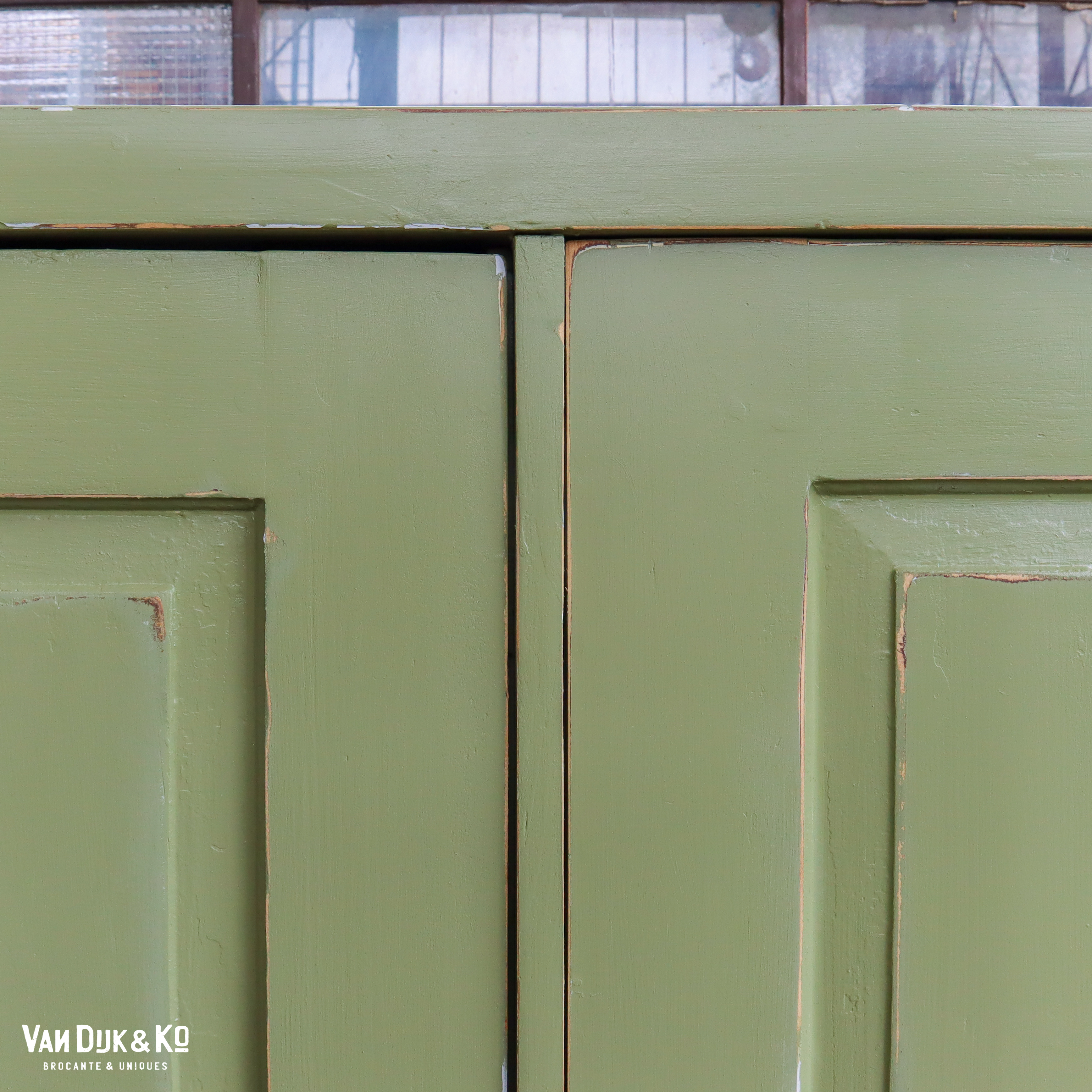 Groene tweedeurs kast - Afbeelding 5