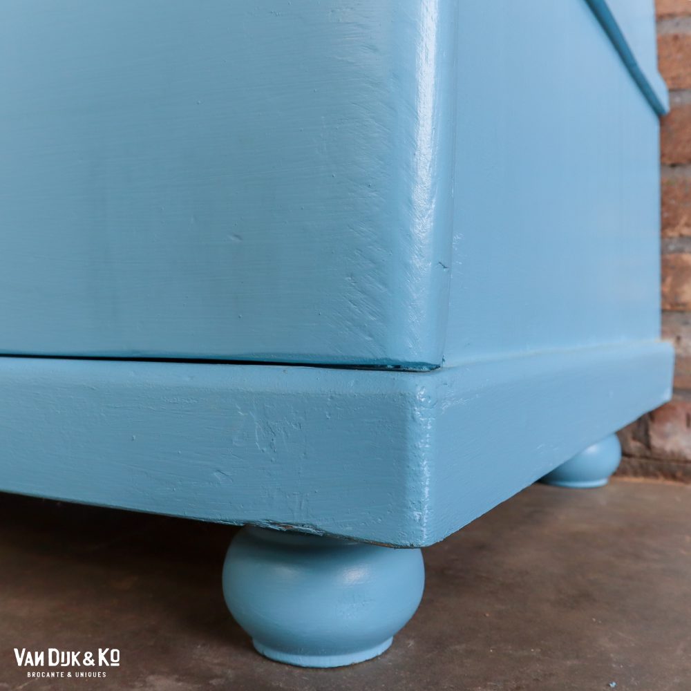 Blauwe eendeurs kast - Afbeelding 8
