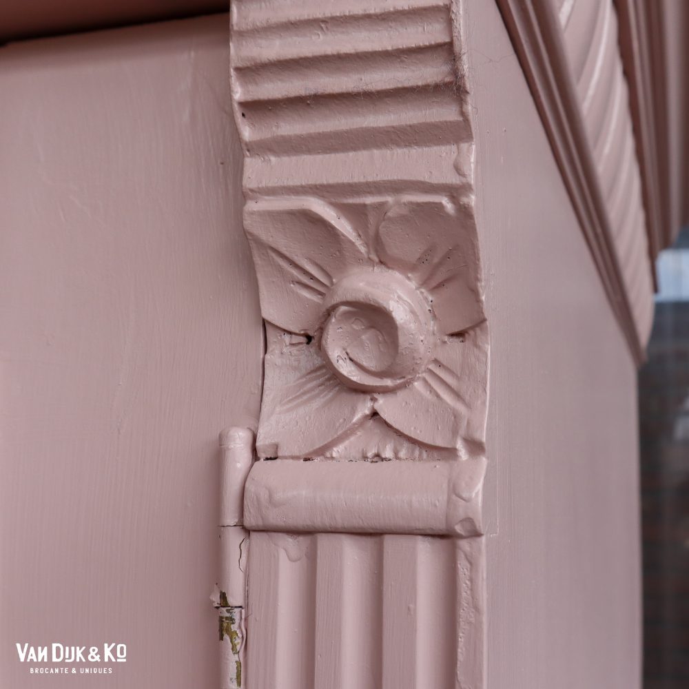 Roze vitrinekast - Afbeelding 8