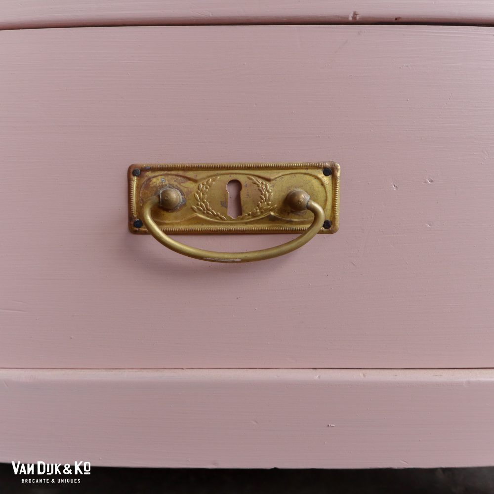 Roze vitrinekast - Afbeelding 12