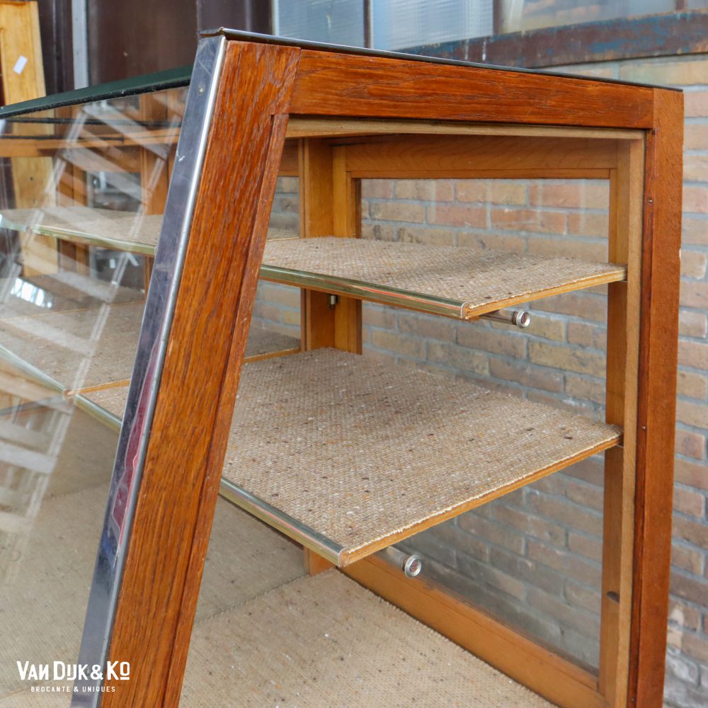 Vintage bakkersvitrine - Esmé Groningen - Afbeelding 9