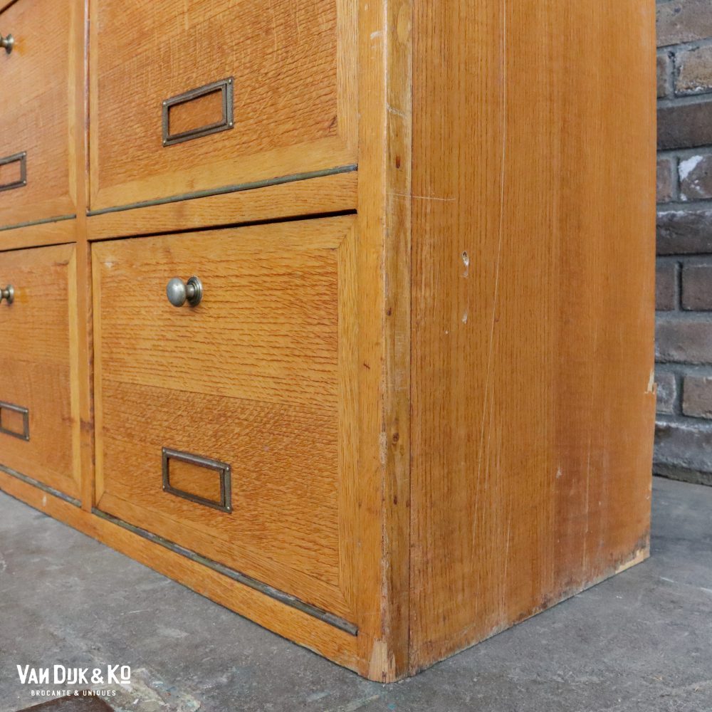 Vintage kleppenkast - Afbeelding 12