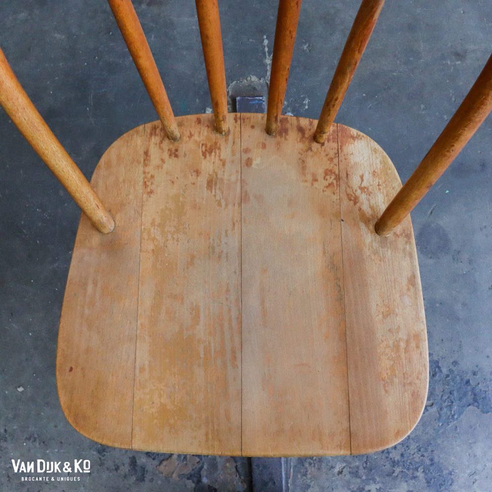 Vintage spijlenstoelen - Afbeelding 7