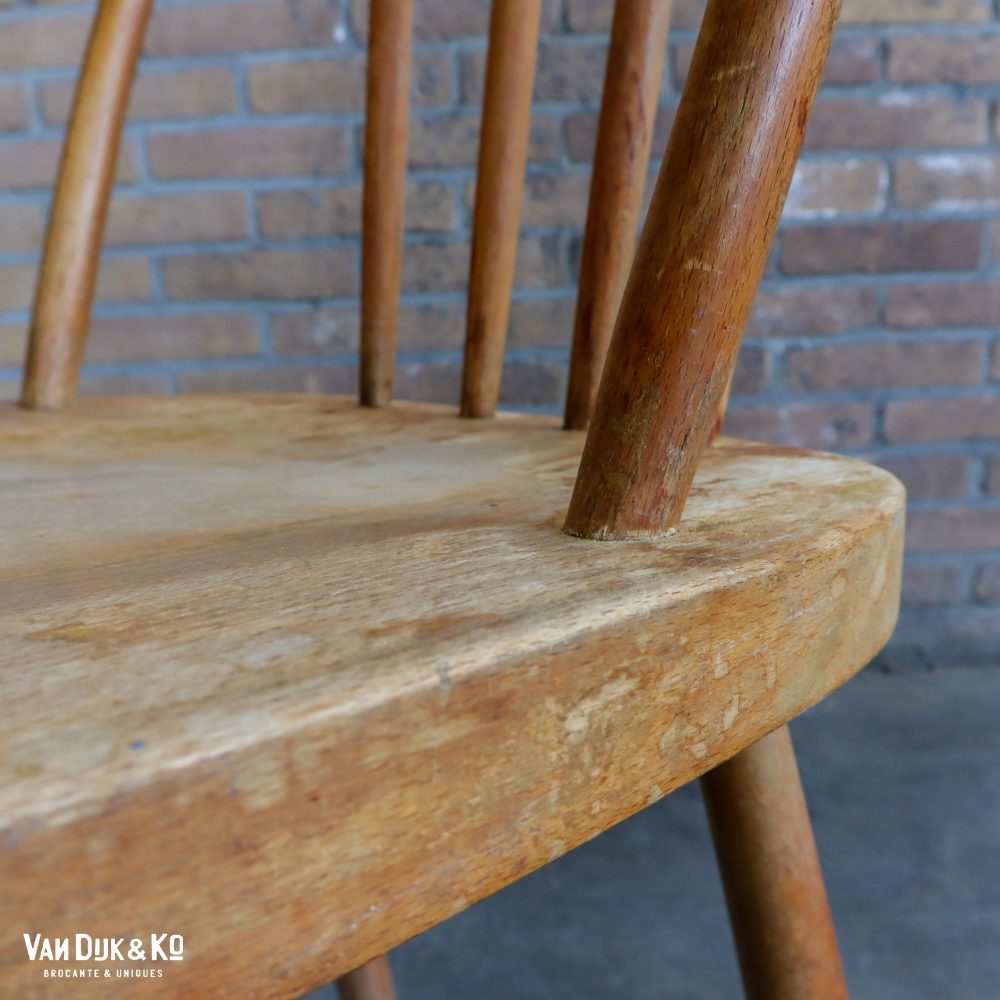Vintage spijlenstoelen - Afbeelding 9